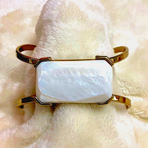 Goldtone Hammered Open Cuff Bangle Bracelet with MOP Center Accent - Picture 3 of 8